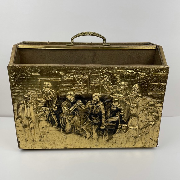 1960s Vintage Brass Magazine Rack With Wood Back - Picture 10 of 10